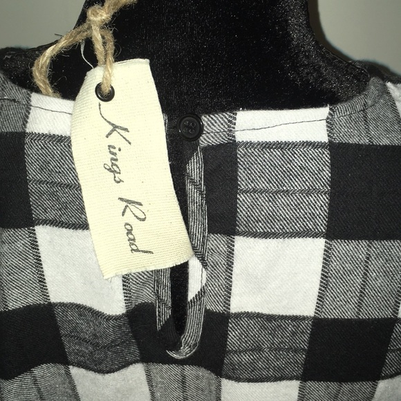 Kings Road Black/White Checked Embroidered Top NWT - Picture 5 of 9